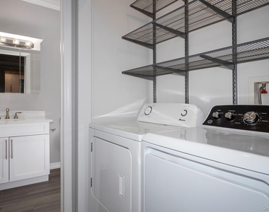 42 Oak Ridge Circle - Photo Thumbnail 6