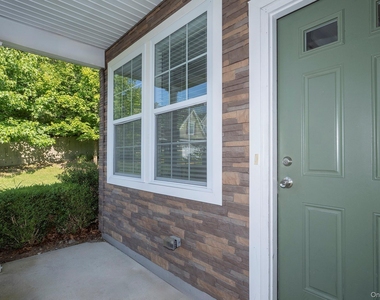 42 Oak Ridge Circle - Photo Thumbnail 15