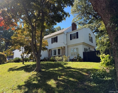 329 Grandview Boulevard - Photo Thumbnail 31