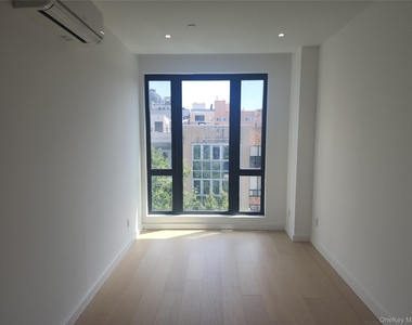 108-15 72 Avenue - Photo Thumbnail 12