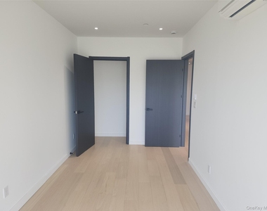 108-15 72 Avenue - Photo Thumbnail 13