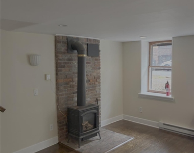 149 Chestnut Street - Photo Thumbnail 3