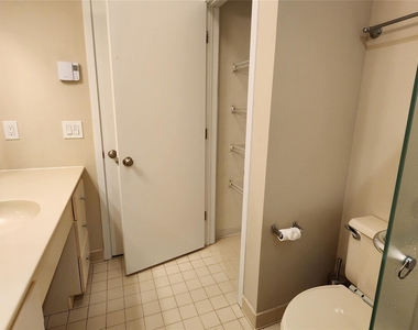 578 Heritage Hills - Photo Thumbnail 13