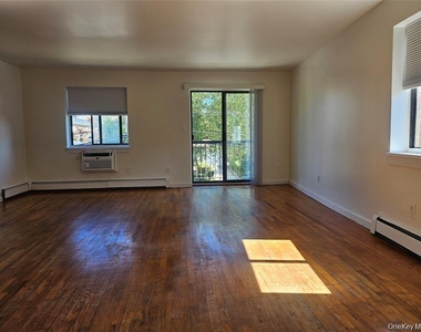 39-22 211th Street - Photo Thumbnail 4