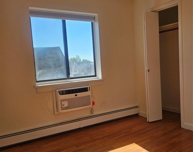 39-22 211th Street - Photo Thumbnail 11