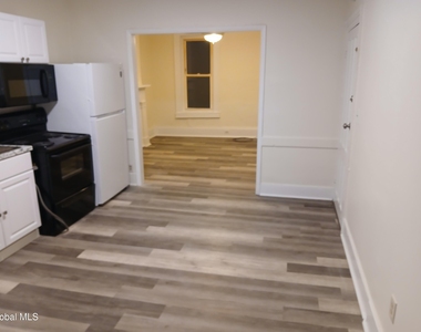 509 23rd Street - Photo Thumbnail 2