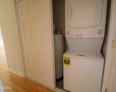 57 Sherwood Drive - Photo Thumbnail 10