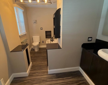 140 Coolidge Avenue - Photo Thumbnail 6