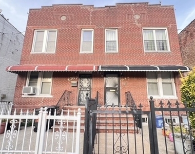 1269 Remsen Avenue - Photo Thumbnail 13