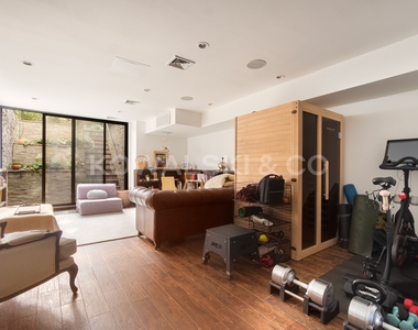 336 10th Street - Photo Thumbnail 12