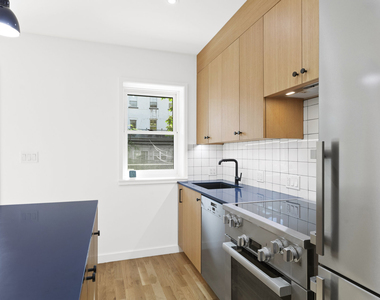 467 Hicks Street - Photo Thumbnail 1