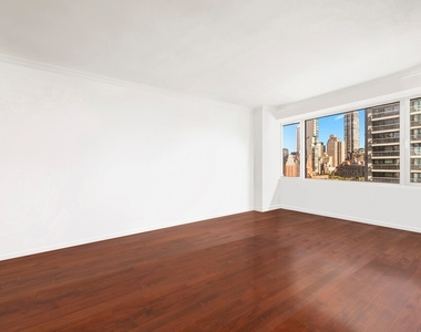303 E 57th Street - Photo Thumbnail 3