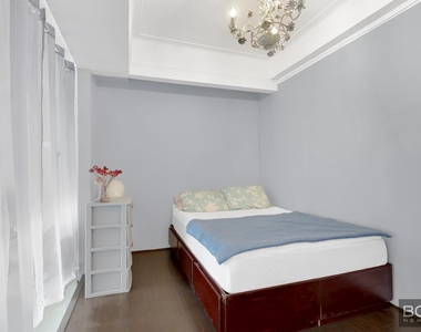 10 Park Avenue - Photo Thumbnail 2