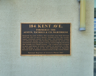 184 Kent Avenue - Photo Thumbnail 6