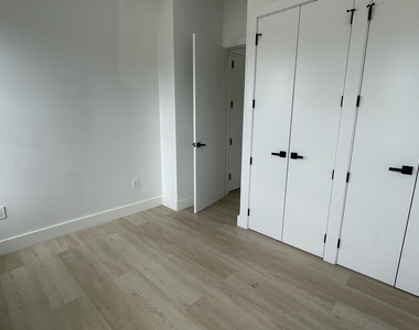 375 Bushwick - Photo Thumbnail 2