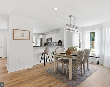 242 Blue Ridge Avenue - Photo Thumbnail 9