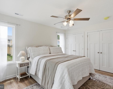 242 Blue Ridge Avenue - Photo Thumbnail 26