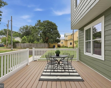 242 Blue Ridge Avenue - Photo Thumbnail 32