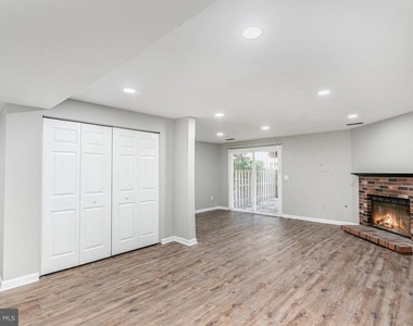 10701 Houck Drive - Photo Thumbnail 27