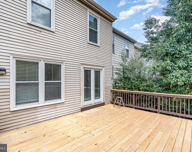 10701 Houck Drive - Photo Thumbnail 32