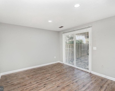 10701 Houck Drive - Photo Thumbnail 28