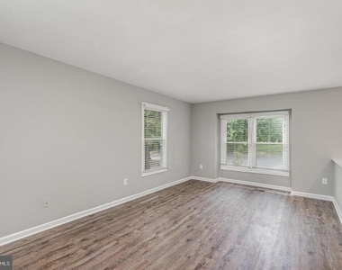 10701 Houck Drive - Photo Thumbnail 13