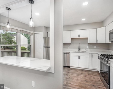 10701 Houck Drive - Photo Thumbnail 3