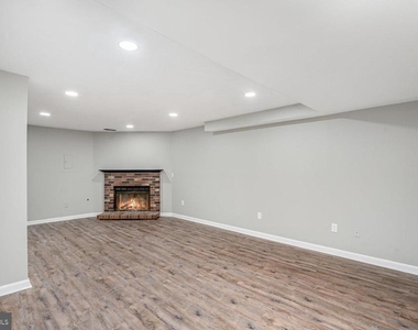 10701 Houck Drive - Photo Thumbnail 23