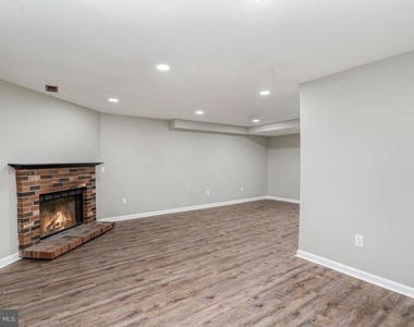10701 Houck Drive - Photo Thumbnail 26