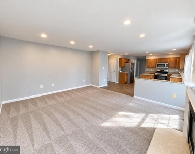 14263 Town Commons Way - Photo Thumbnail 8