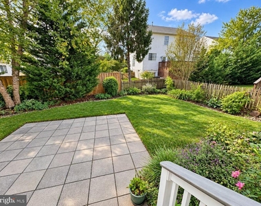 14263 Town Commons Way - Photo Thumbnail 6