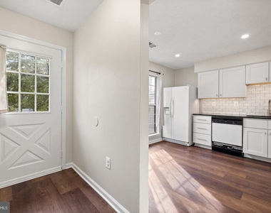 2821 Madeira Court - Photo Thumbnail 2