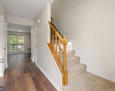 2821 Madeira Court - Photo Thumbnail 37