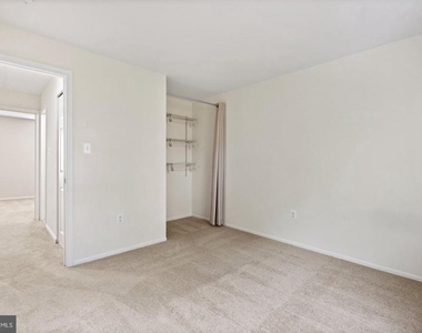 2821 Madeira Court - Photo Thumbnail 13