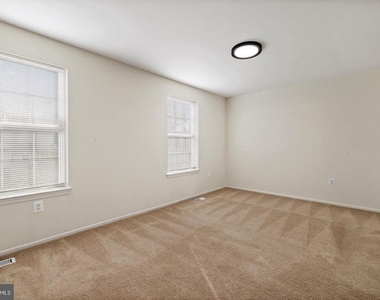 2821 Madeira Court - Photo Thumbnail 20