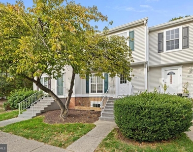 2821 Madeira Court - Photo Thumbnail 34