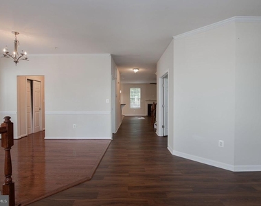 3401 Eagle Drive - Photo Thumbnail 7