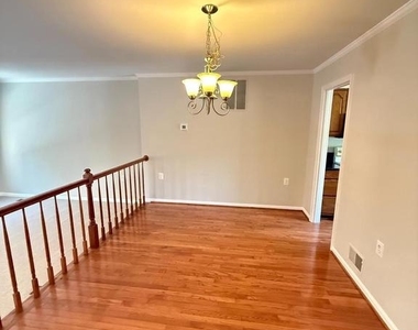 12413 Eden Lane - Photo Thumbnail 3