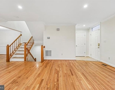 21208 Hedgerow Terrace - Photo Thumbnail 17