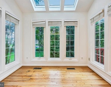 21208 Hedgerow Terrace - Photo Thumbnail 20