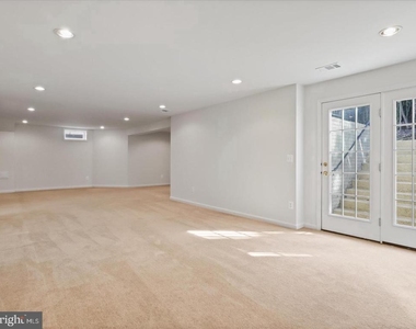 43417 Spring Cellar Court - Photo Thumbnail 41
