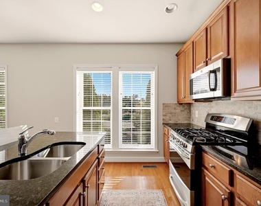 197 Great Laurel Square Se - Photo Thumbnail 19