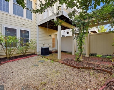 197 Great Laurel Square Se - Photo Thumbnail 41
