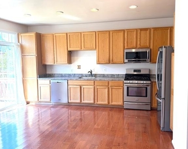 20597 Banbury Square - Photo Thumbnail 7