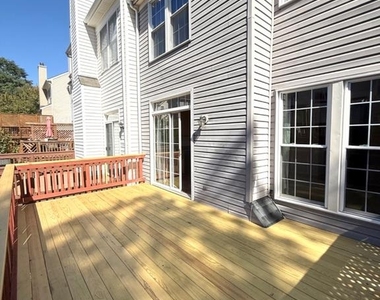 20597 Banbury Square - Photo Thumbnail 10