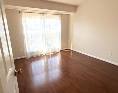 20597 Banbury Square - Photo Thumbnail 19