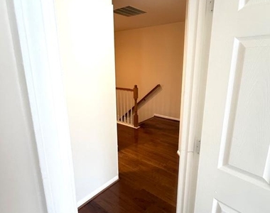 20597 Banbury Square - Photo Thumbnail 18