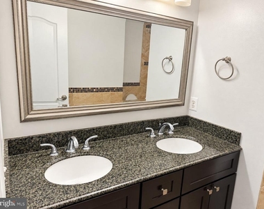 2833 Grace Forest Place - Photo Thumbnail 20