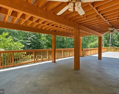 6503 Anna Maria Court - Photo Thumbnail 49