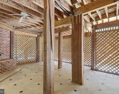6503 Anna Maria Court - Photo Thumbnail 42